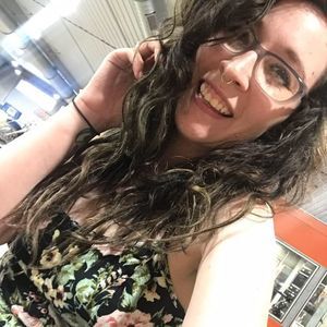 Meet your Posher, Briana